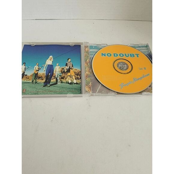 No Doubt 1995 Tragic Kingdom 14 Tracks Pop / Alternative Rock Album CD - Picture 2 of 3